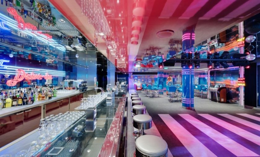 Disco op de MSC Seaside